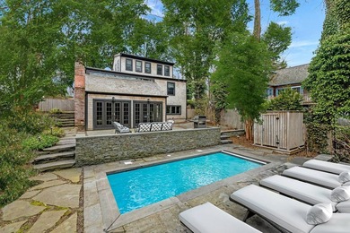 Enjoy the Hamptons moments from the fabulous Village of Sag - photo 3