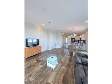 Welcome to this beautifully maintained 3 bedroom, 2 bath home - photo 11