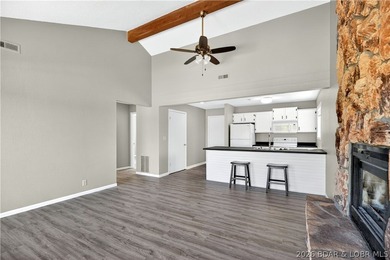 123 Barba Le Lane #3A in Lake Ozark at Robinwood Condos offers a - photo 7