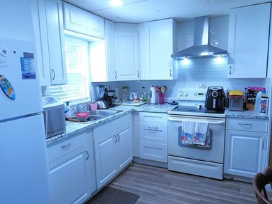 Additional listing photo 1