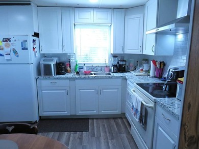 Additional listing photo 2