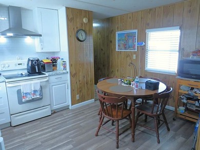 Additional listing photo 3