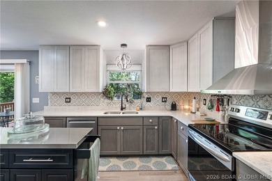 Beautifully updated and move-in ready, this 4-bedroom, 3-bath - photo 7