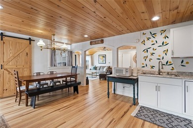 Keuka Lake cottage with 56 feet of frontage and plenty of space - photo 2