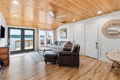 Keuka Lake cottage with 56 feet of frontage and plenty of space - photo 10