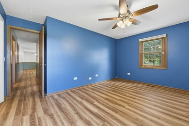 Enjoy easy main-floor living with beautiful golf course views - photo 13