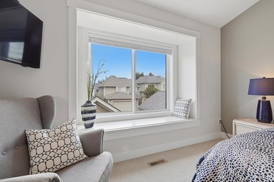 Welcome to Elgin Oaks, where timeless design meets exceptional - photo 17