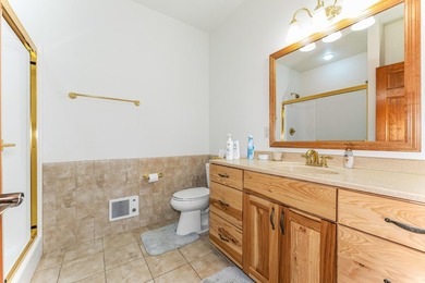 Fence Lake Chain - Built in 2006, this move-in ready 4-bedroom - photo 21