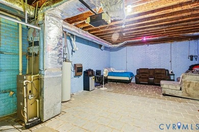 Escape to your own private retreat in the heart of Victoria, VA! - photo 23