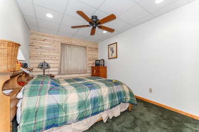 Fence Lake Chain - Built in 2006, this move-in ready 4-bedroom - photo 27