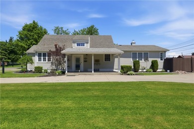 Welcome to 55 Toelsin Road - a home with the kind of extras - photo 3