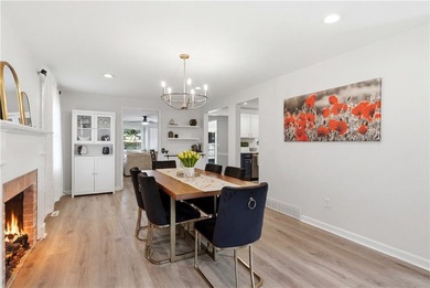 Show-stopping and meticulously maintained, this move-in ready - photo 12