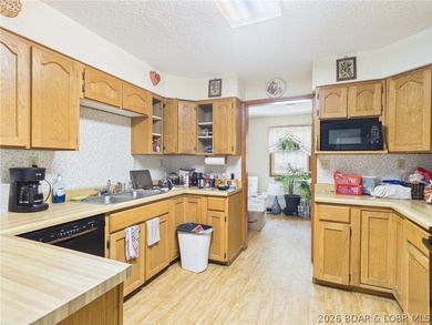Enjoy the privacy of 31.78 mostly fenced acres just off P Road - photo 19