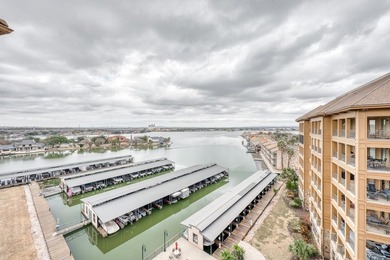 Discover the ultimate retreat in this updated Penthouse-level - photo 35