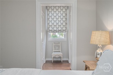 This beautifully renovated c.1852 brick townhome overlooking - photo 38
