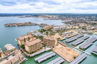 Discover the ultimate retreat in this updated Penthouse-level - photo 38