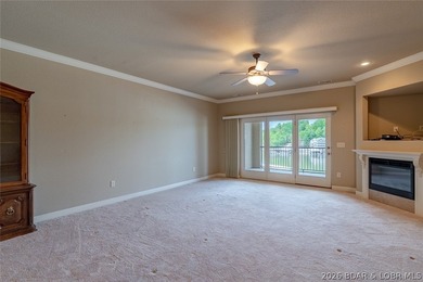 Experience low-maintenance lake living in this well-maintained - photo 6