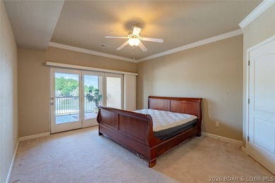 Experience low-maintenance lake living in this well-maintained - photo 9