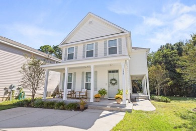 ***Home Sweet Home***This 3BR/2.5BA home has been lovingly - photo 4