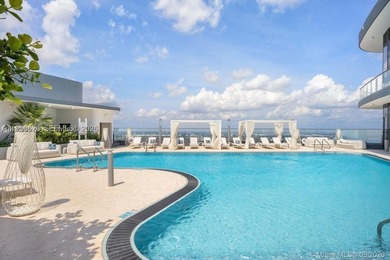 Welcome to Brickell Flatiron PH#5408 residence a 3bed/3.bath - photo 22