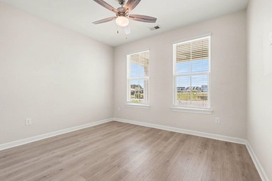Enjoy the SPECTACULAR Lake View from the spacious front porch! - photo 26