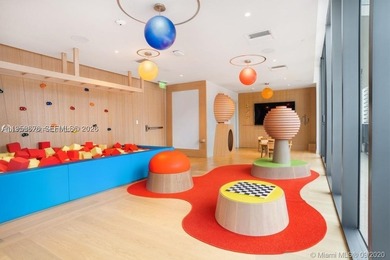 Welcome to Brickell Flatiron PH#5408 residence a 3bed/3.bath - photo 30