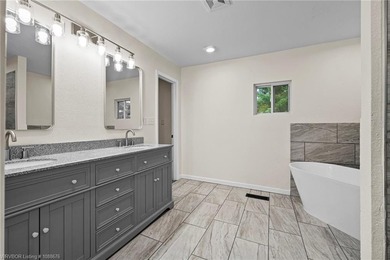 Motivated Seller, Bring Offers!! Priced below appraisal value!! - photo 40