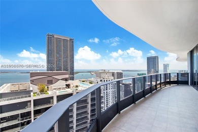 Welcome to Brickell Flatiron PH#5408 residence a 3bed/3.bath - photo 40