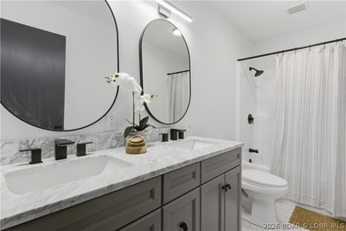 Newley Renovated Throughout!!!! Welcome to this stunning 4 - photo 10