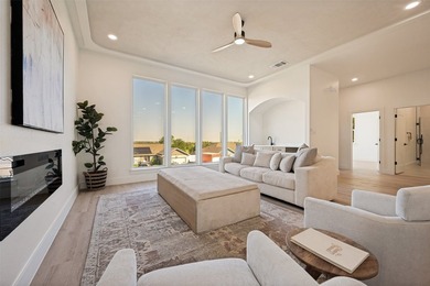 **Now Available*** - Luxury Living in Dallas!** This stunning - photo 6