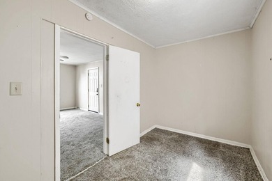 Fantastic investment, flip, or equity-building opportunity at - photo 16