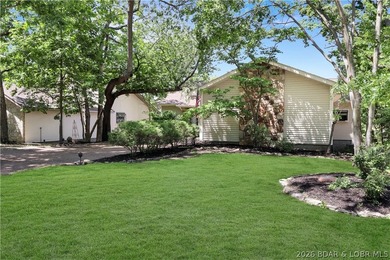 Welcome to 55 Point Hickory Ct. in beautiful Four Seasons, MO! - photo 8