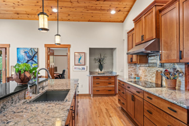 Stunning Lake Redstone Waterfront Home - photo 5