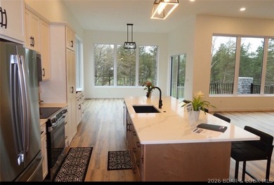 Brand-new construction in the highly sought-after Old Kinderhook - photo 4
