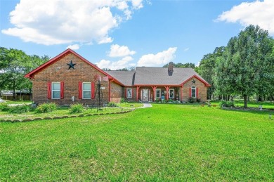 Lake Home For Sale in Enchanted Oaks, Texas