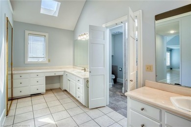 Timeless estate on nearly 5 acres in the gated Wyndermere - photo 32