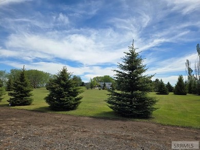 Beautiful country home on over 3 and a half acres. This home has - photo 5