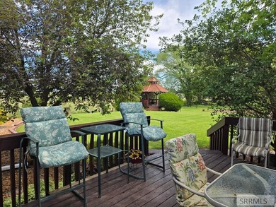 Beautiful country home on over 3 and a half acres. This home has - photo 6