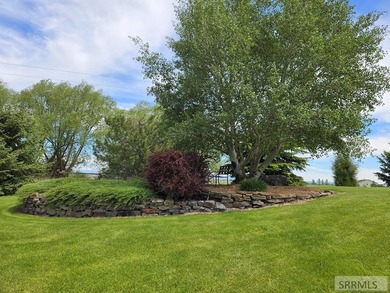Beautiful country home on over 3 and a half acres. This home has - photo 8