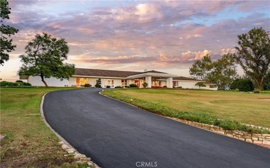 This landmark Crest Road estate is set on approximately 5.5 - photo 1