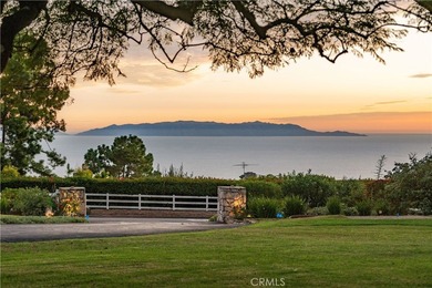 This landmark Crest Road estate is set on approximately 5.5 - photo 2