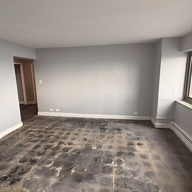 Experience lakefront living at the highly desirable Lake Terrace - photo 20