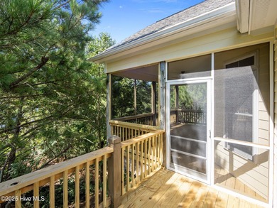 Coastal Comfort in Dolphin's Ridge - Custom-Built & Close to the