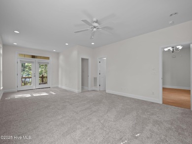 Coastal Comfort in Dolphin's Ridge - Custom-Built & Close to the