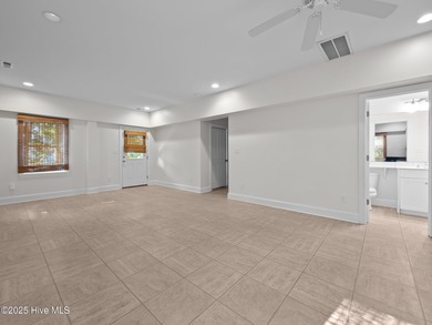 Coastal Comfort in Dolphin's Ridge - Custom-Built & Close to the