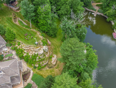Stunning Lake Redstone Waterfront Home - photo 24