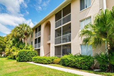 Lake Condo For Sale in Delray Beach, Florida