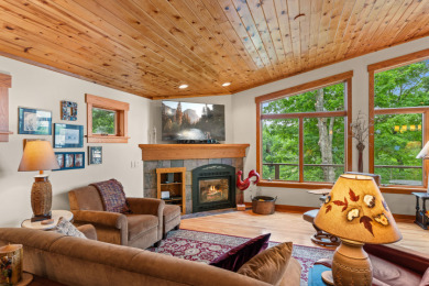 Stunning Lake Redstone Waterfront Home - photo 4