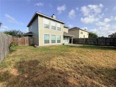 Move-in ready 4-bedroom, 2.5-bath home in a desirable - photo 11
