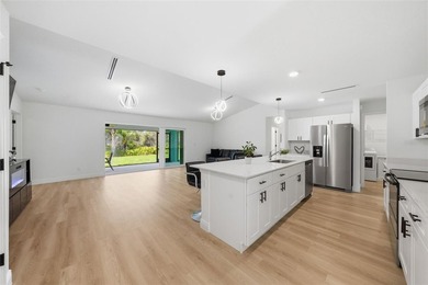Stop scrolling, this home feels better than new, and comes with - photo 5